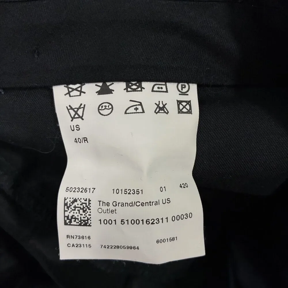 Hugo Boss 40R - W34 x L32 Blue Super 100's Wool Dual-Vent 2-Piece Suit